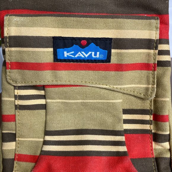 KAVU For Keeps Bag with Hip Crossbody Adjustable Purse Strap 4 Pocket Purse - Picture 2 of 5